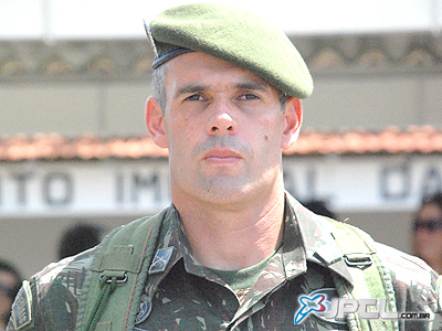 Comandante do Exército, major Sérgio Alexandre de Oliveira -