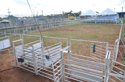 Estrutura do rodeio já está pronta para início do evento -