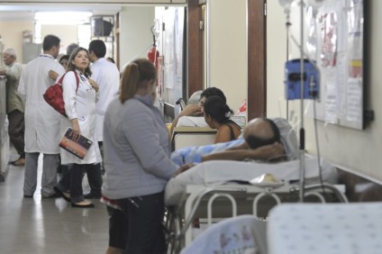 No ano passado, a ANS arrecadou cerca de R$ 458 milhões das operadoras de planos de saúde pelo ressarcimento por uso da rede pública - Agência Brasil