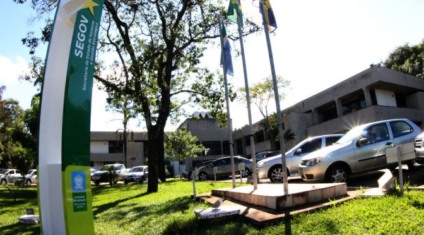 Em decreto governador deu ponto facultativo na quinta-feira em alusão ao dia do servidor - Divulgação