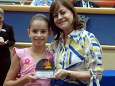 A atleta Ana Maria recebeu homenagem como revelação no esporte sul-mato-grossense - A atleta Ana Maria recebeu homenagem como revelação no esporte sul-mato-grossense -