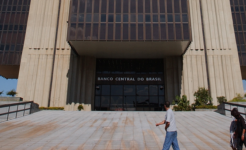 Previsão de crescimento do PIB para 2019 se mantém há cinco semanas em 2,5% - Arquivo/Agência Brasil