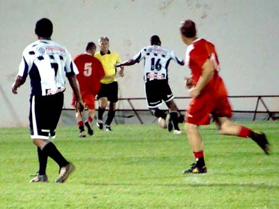 Primeiro jogo no Madrugadão está marcado para às 18h (MS) desta sexta -