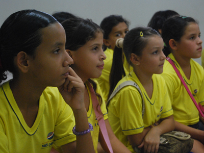 Alunos da Rede Municipal despedem-se da escola -