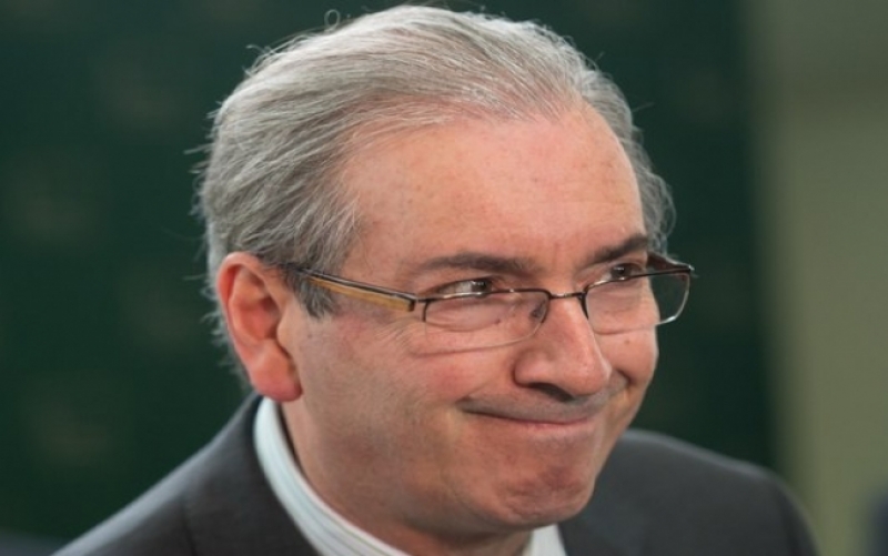 Petrobras diz ao STF que Cunha 'enriqueceu ilegalmente' com corrupção Petrobras diz ao STF que Cunha 'enriqueceu ilegalmente' com corrupção