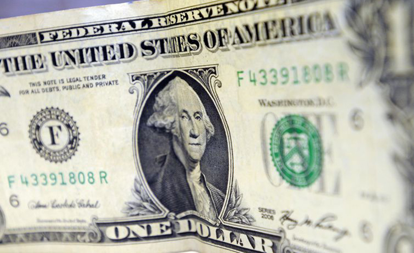 Dólar deve se manter em R$ 3,80, segundo mercado financeiro - Arquivo/Agência Brasil