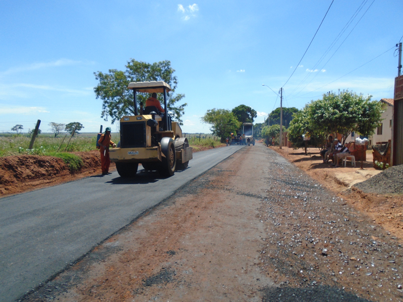 Conclusão da pavimentação asfáltica do bairro Cidade Nova está prevista para o fim da próxima semana - Departamento de Comunicação