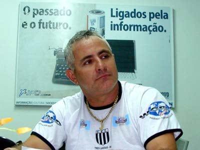 João Torres afirmou que todos deveriam pensar em doar sangue -
