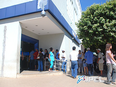 Devedor deve procurar instituição bancária que ofereça juros mais baixos -