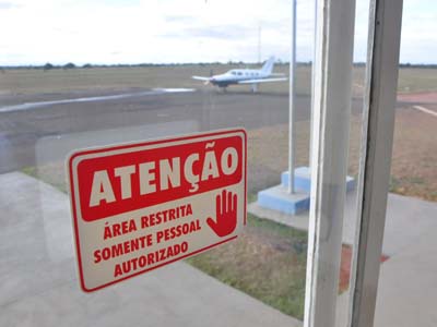 Governo do Estado vai abrir licitação para reinício das obras -