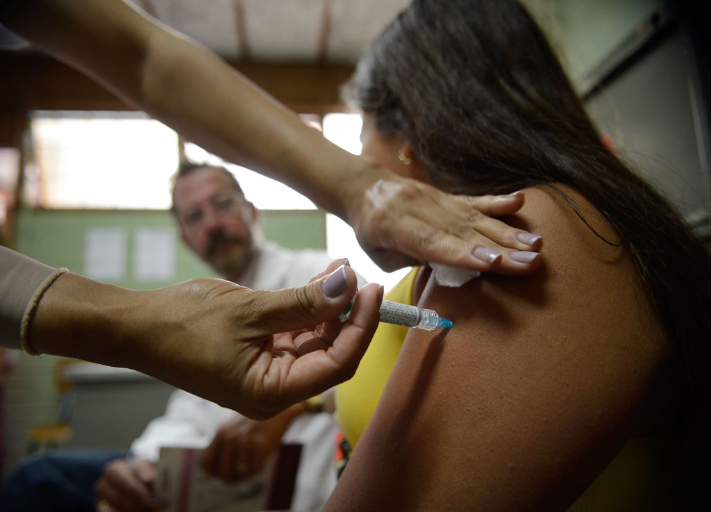 Saúde vai oferecer vacina contra o HPV para meninos de 12 a 13 anos em 2017 - Marcelo Camargo/Agência Brasil