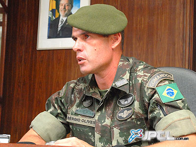 Major Sérgio Oliveira fez parte da missão de paz entre 2005 e 2006 -