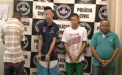 Todos os integrantes foram apresentados no SIG e autuados em flagrante, assim como o menor. - Ediscarlos/TVC