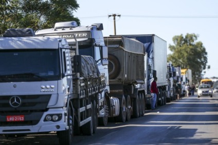 Greve dos caminhoneiros chegou ao fim na quarta-feira (30) em Três Lagoas - Agência Brasil