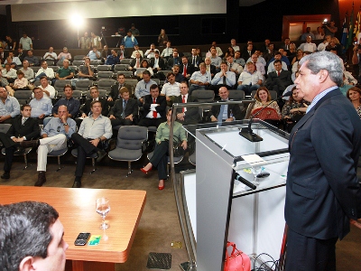 Puccinelli anuncia prorrogação dos incentivos e salvaguarda aos empresários -