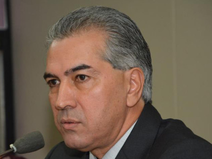 Governador lamentou que no apagar das luzes do governo do PMDB houve pacote de bondades - Divulgação