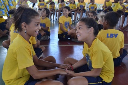 Crianças fazem apresentações artísticas durante evento da LBV - Divulgação