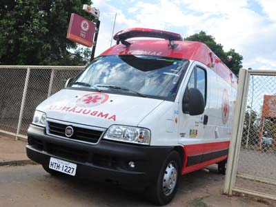 Veículo foi adaptado como UTI Móvel -