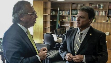 Senador Marcio Bittar (MDB-AC) disse que foi autorizado pelo presidente a incluir despesas com um novo programa social - Foto: Assessoria