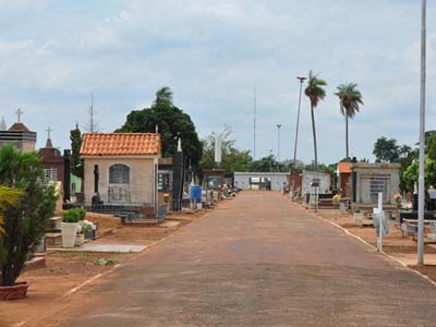 A data limite para o término de obras de reparos e de pintura nos túmulos foi fixada para 29 de outubro -