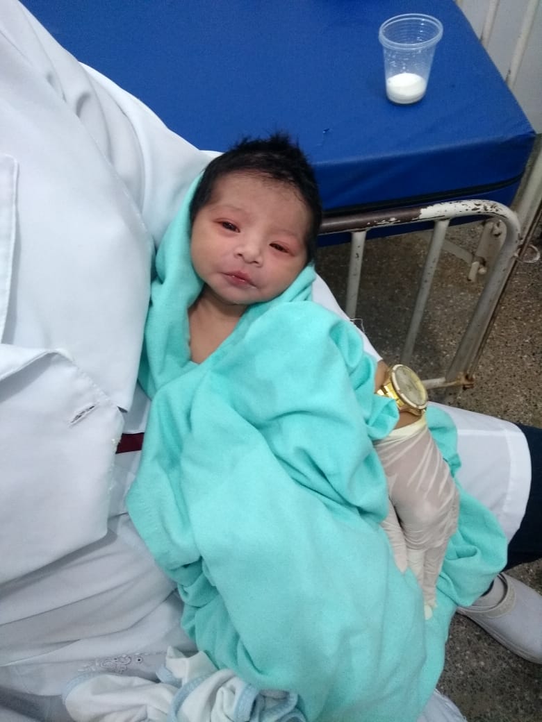 Criança foi levada a hospital após escapar da morte - Reprodução