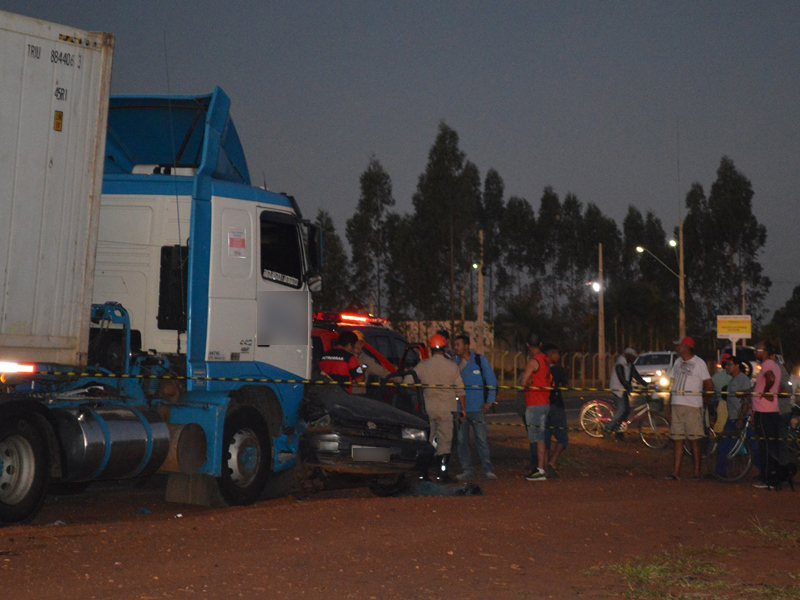 Mecânico morreu ao tentar atravessar o cruzamento da rodovia, após sair do trabalho - Arquivo