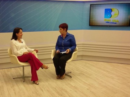 Diretora técnica do Sebrae/MS, Maristela França, ao lado da jornalista Maria Do Carmo - Viviane Pinheiro/JP