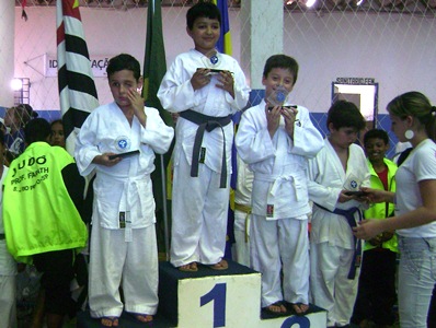 Meninos de 12 a 14 anos foram os que mais trouxeram medalhas para Três Lagoas -
