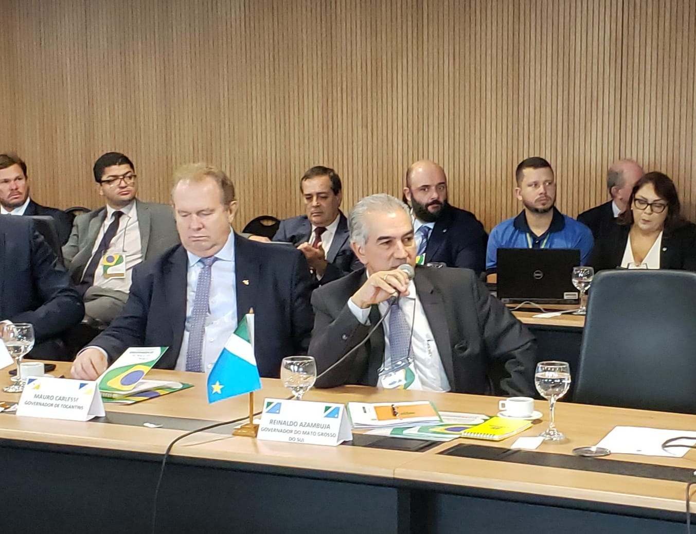 Reinaldo Azambuja está participando do Fórum de Governadores em Brasília - Foto: Márcia Paravizzi/CBN