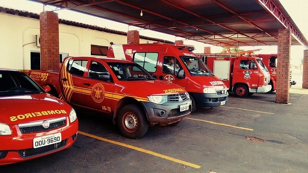 Vítima foi levada à Santa Casa com ferimentos na cabeça - Foto / Leonardo Guimarães / JPNEWS