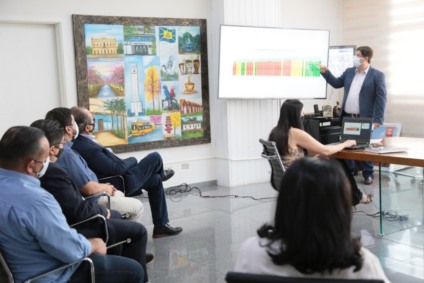 Números apresentados pelo secretário municipal de Saúde, José Mauro, convenceram a reduzir o horário do toque de recolher das 23h às 5h - Divulgação/PMCG