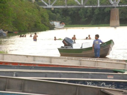 Ele informou que dos 480 pescadores associados na Colônia, 380 têm direito ao seguro, cerca de 220 deram entrada e os demais não o fizeram por falta de documentação -