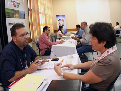 Negociações durante o evento -