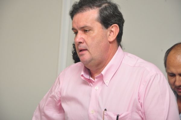 Rocha volta a comandar o PMDB local -