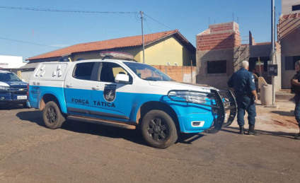 O homem de 42 anos contou a polícia, que dupla em uma moto mostraram arma de fogo - Arquivo/JPNEWS