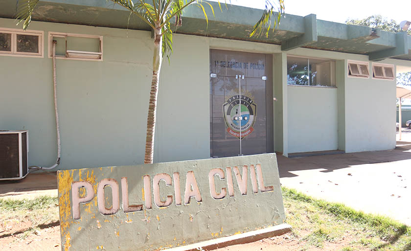 Secretária disse que já passou por constrangimentos outras vezes na frente de clientes - Arquivo/JPNews