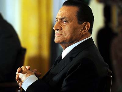 Depois de 18 dias de protesto contra o governo do Egito, o presidente do país, Hosni Mubarak, de 82 anos, renunciou hoje (11) ao cargo -