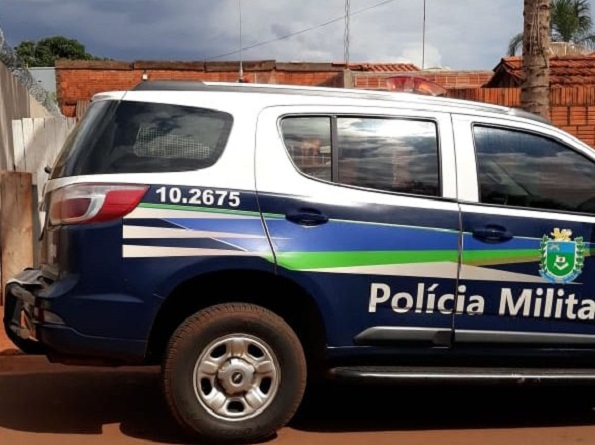 O homem foi localizado trancado dentro de um quarto na residência da família - 13ºBPM
