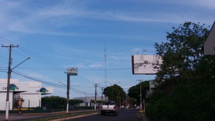 A atuação do ar seco inibe a formação de nuvens de chuva e aumenta a sensação de calor em Mato Grosso do Sul - Alex Santos/JPNEWS
