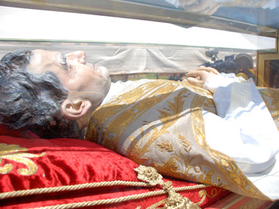 Urna com as Relíquias de Dom Bosco -
