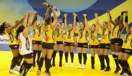 Atletas em comemoração pós resultado no último sábado (31) - Foto: Portal MS