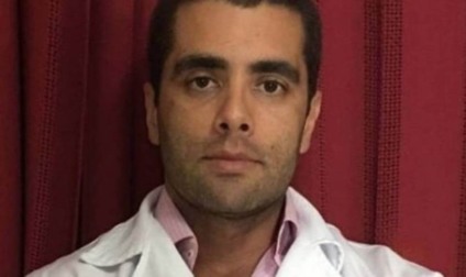 Conhecido como Dr. Bumbum, Furtado tem mais de 650 mil seguidores em rede social - Reprodução/Arquivo Pessoal Conhecido como Dr. Bumbum, Furtado tem mais de 650 mil seguidores em rede social - Reprodução/Arquivo Pessoal
