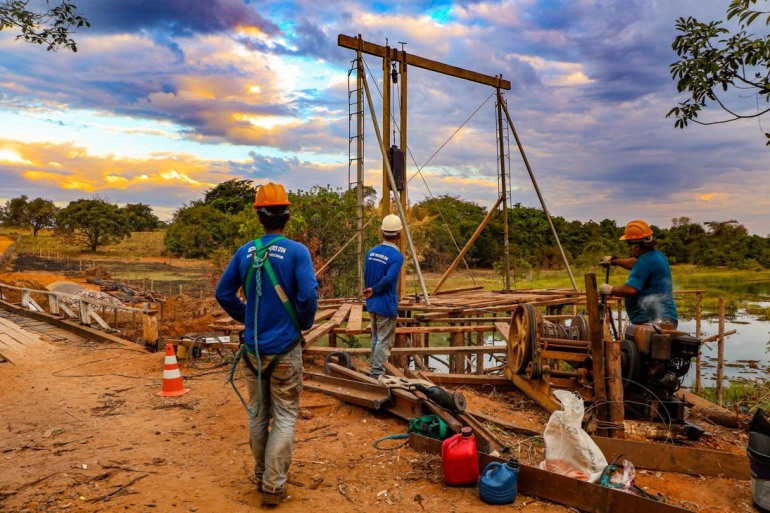 Prefeitura investe na construção de pontes na zona rural - Divulgação