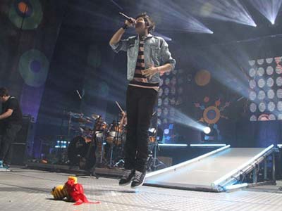 Luan Santana se tornou nacionalmente conhecida com a música Meteoro -