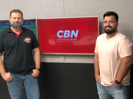 Paulo Cruz e Leandro Gameiro deram as dicas para manutenção do carro neste calorão - Arquivo CBN
