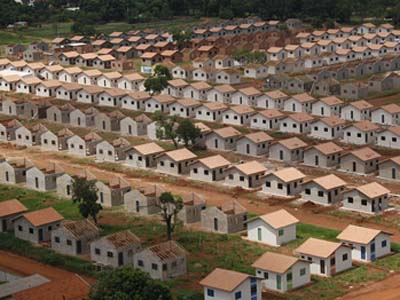 Um dos principais desafios é garantir a construção de mais 50 mil casas populares -