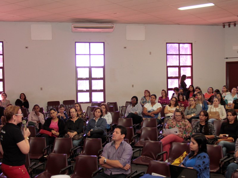 A fonoaudióloga Maristela Bacchi falou sobre “Problemas Vocais em Professores e Integração Sensorial” - Divulgação