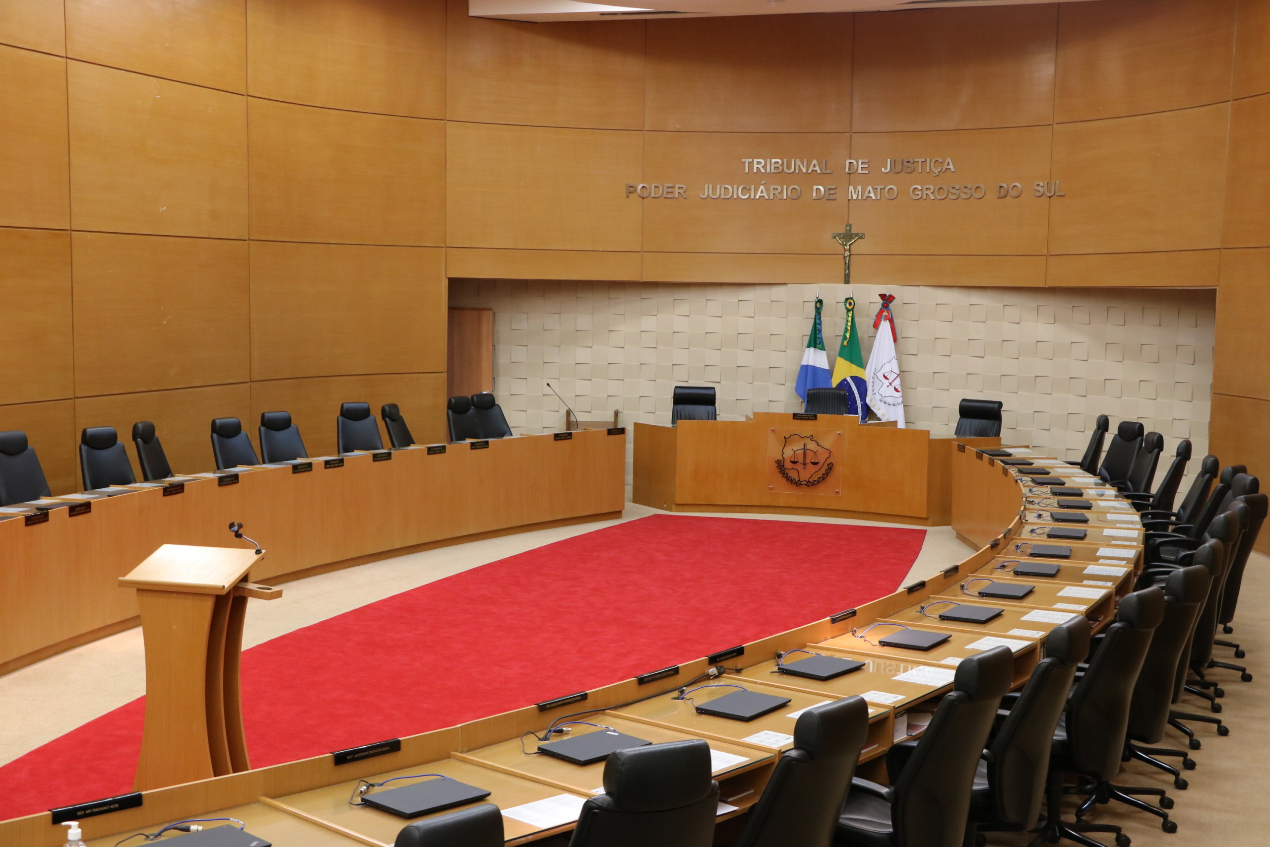 Sala do Tribunal Pleno no TJMS