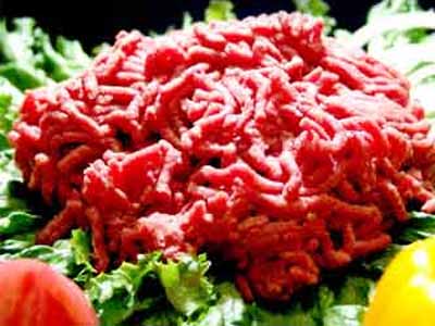 A carne deve ser moída na frente do cliente -