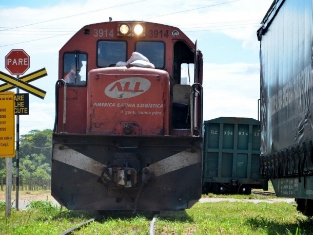 Vagões estão parados em ferrovia desativada em Mato Grosso do Sul  - Arquivo/JP